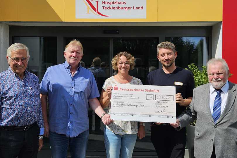 Bosco-Gemeinde spendet 2290 Euro fr Hospizhaus - Lokales | IVZ-Aktuell